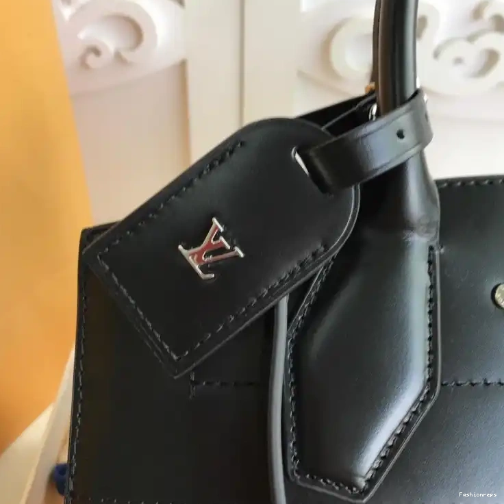 Fashionrepsfam ru Bags LV 19B570381 0606